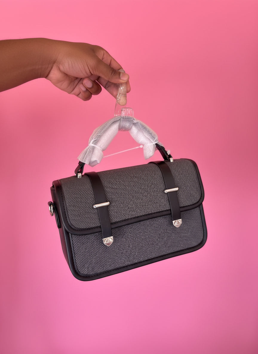 THE NOIR LOCK SATCHEL BAG